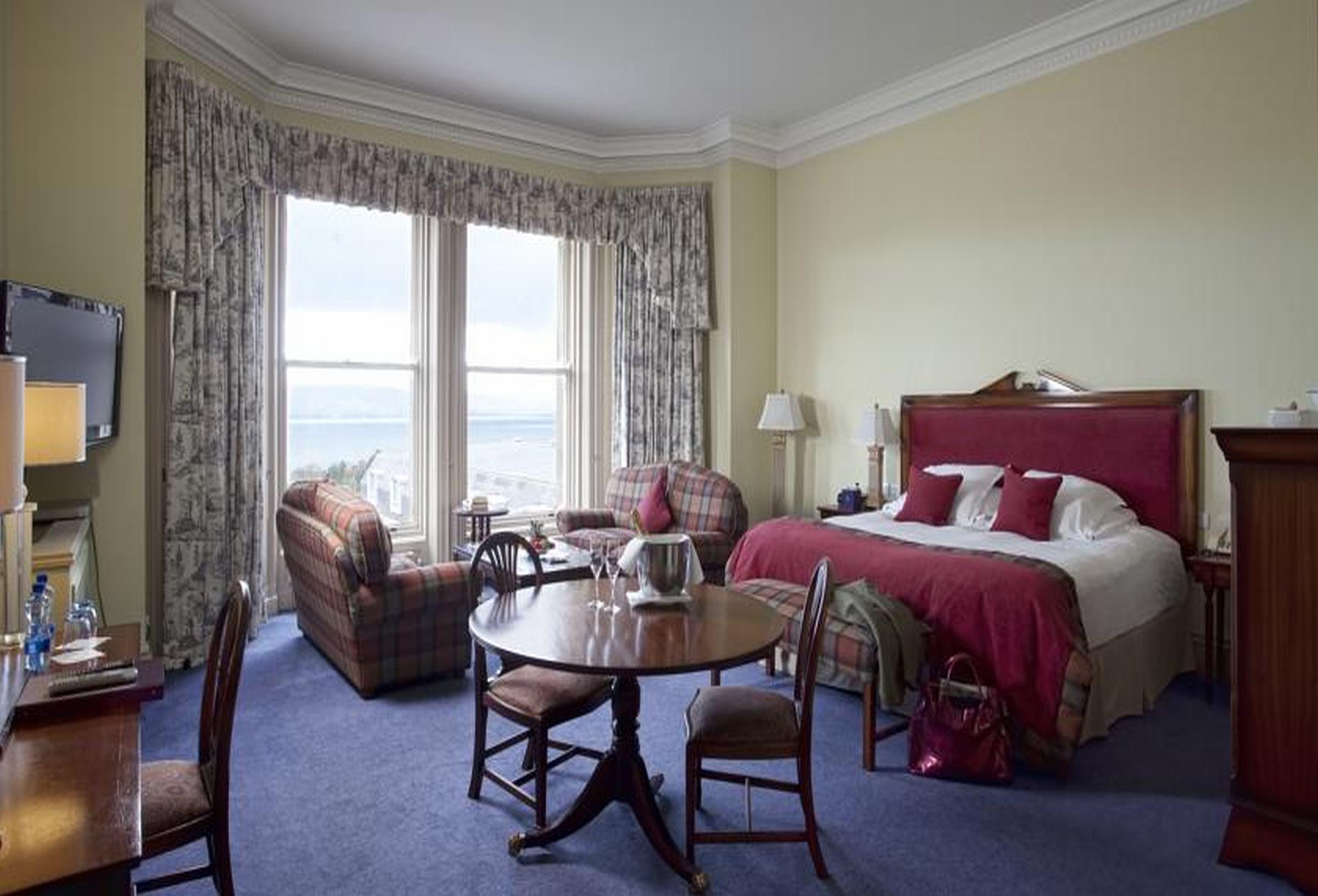 The Culloden Estate And Spa Holywood  Exteriér fotografie A room at the hotel